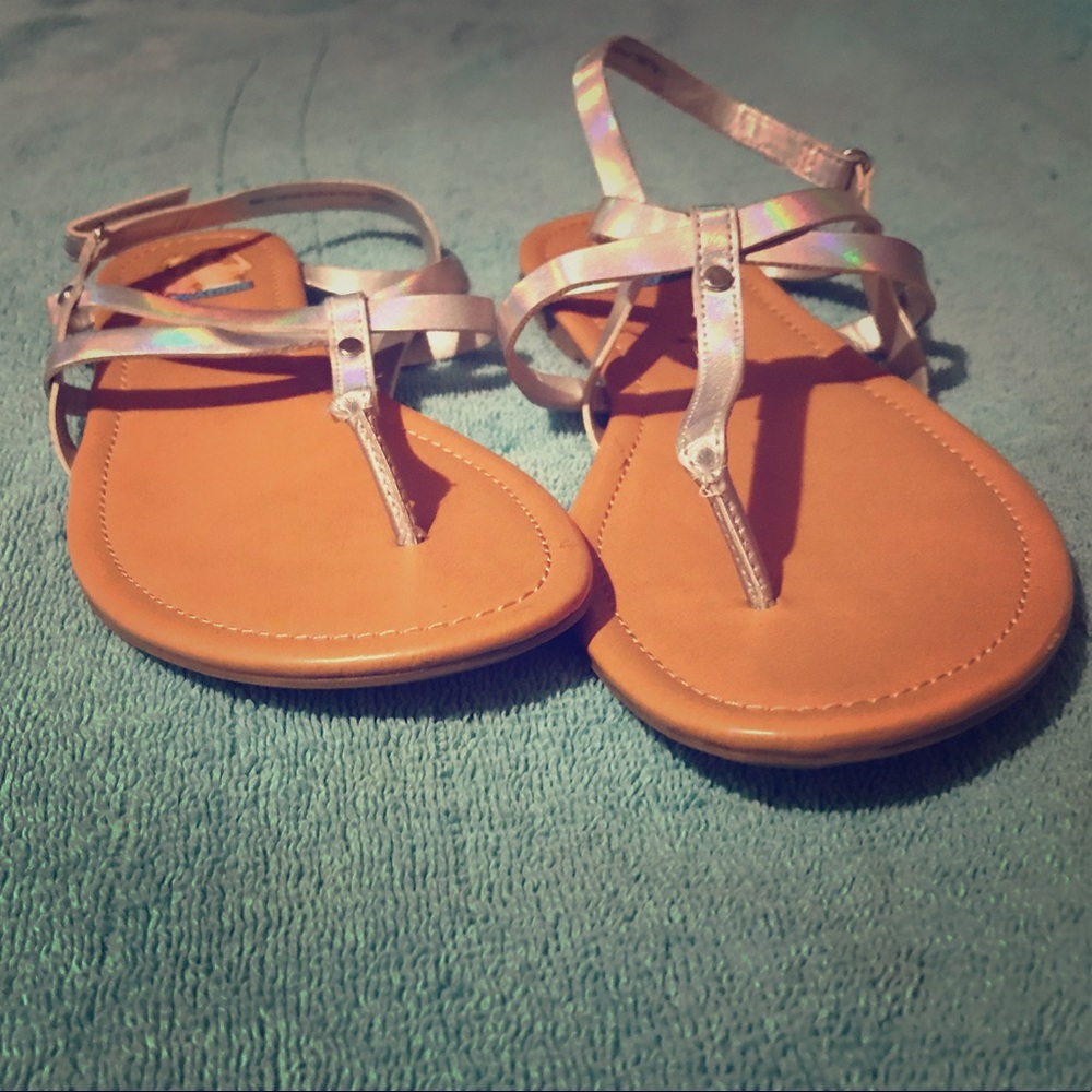 Liv and Maddie holographic shoes